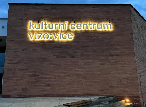 67bf8d2e13aa0650376052.jpg